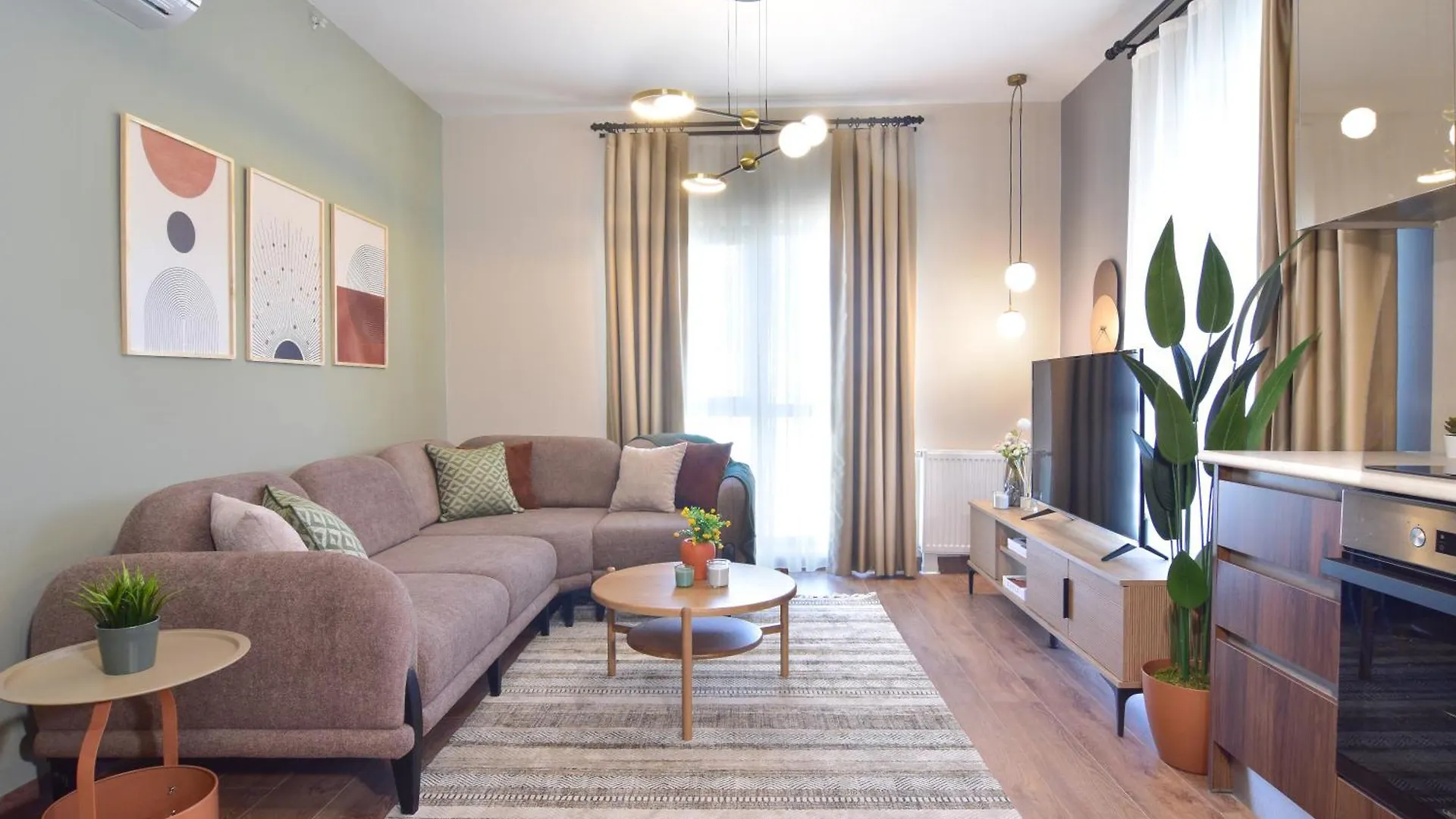 10Th Floor Brand New Complete Apartment Istanbul